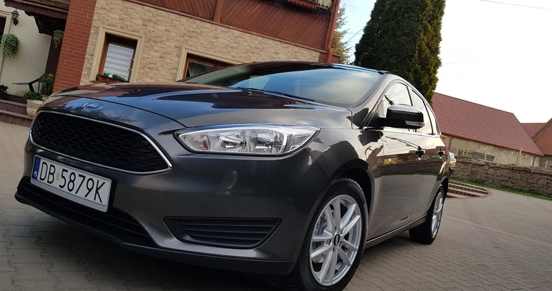 Ford Focus cena 36500 przebieg: 131000, rok produkcji 2017 z Strzegom małe 742